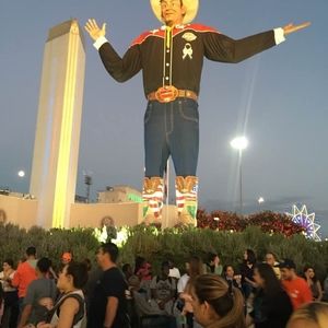 Meet your Posher, Carol